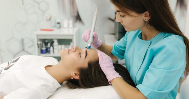 Why Is Summer a Good Time to Get a HydraFacial? 